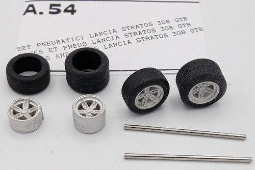 4  Ruote e cerchi Stratos e Ferr.308 1980