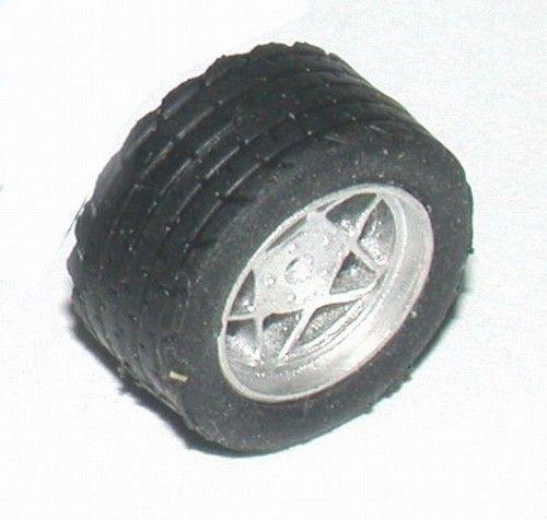 4   ruote + cerchi +  Fiat 128  Filippinetti  1975
