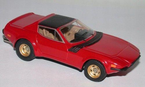 Ferrari 365GTB/4 Michelotti road car red 1980