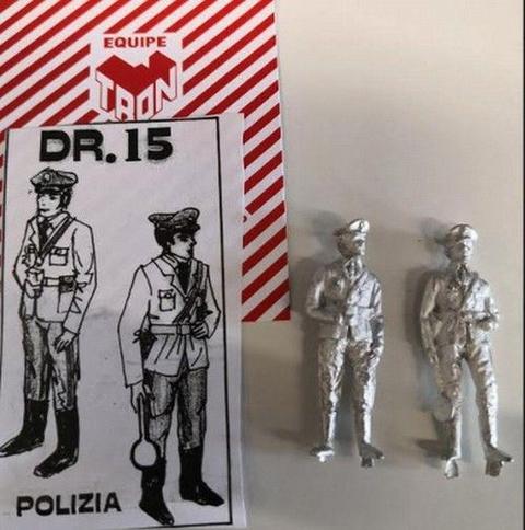 Coppia Figurini Polizia