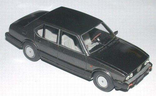 Alfa Romeo Alfetta 3° serie Quad. Oro 1983