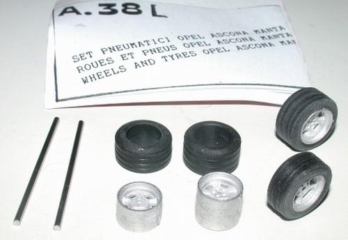 4 cerchi + 4 pneumatici per Opel Manta e Ascona 400 1980