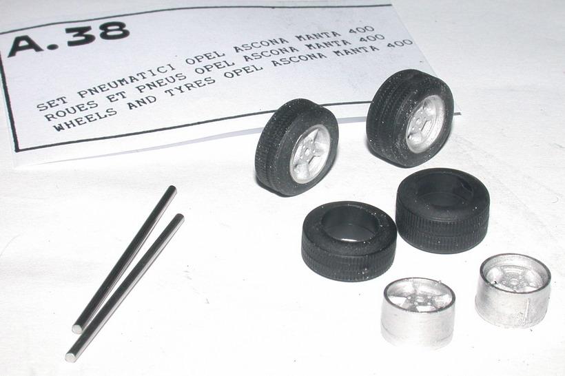4 cerchi + 4 pneu per Opel Manta e Ascona 400 1980