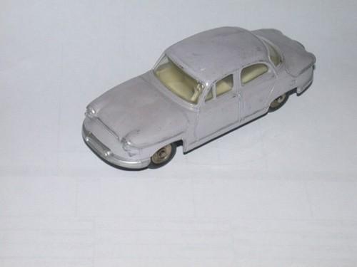 Panhard Pl17 4 porte