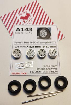 4 Gommine + cerchi  F. 166/246 con galletti   1972